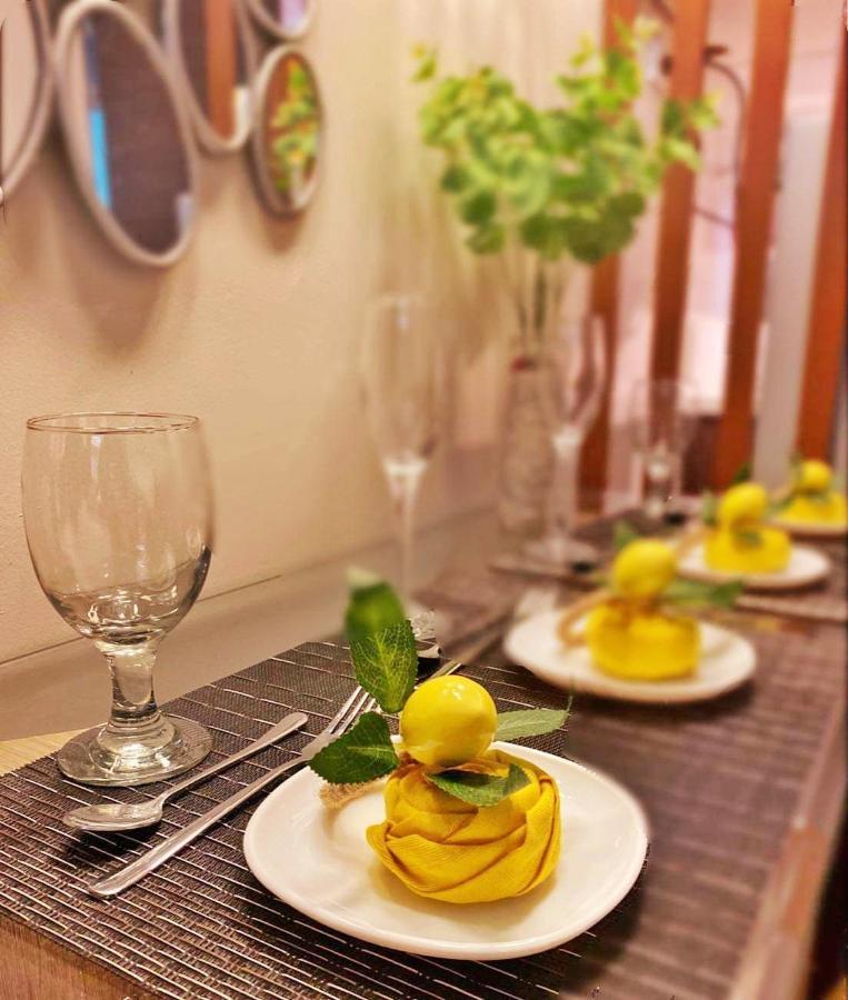 Stylish&Comfort Unit With Balcony In Air Makati Makati City Ngoại thất bức ảnh