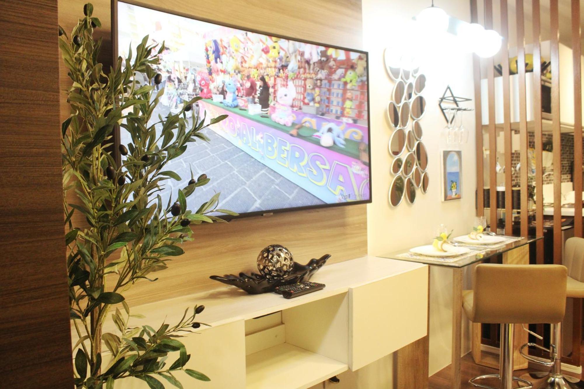 Stylish&Comfort Unit With Balcony In Air Makati Makati City Ngoại thất bức ảnh