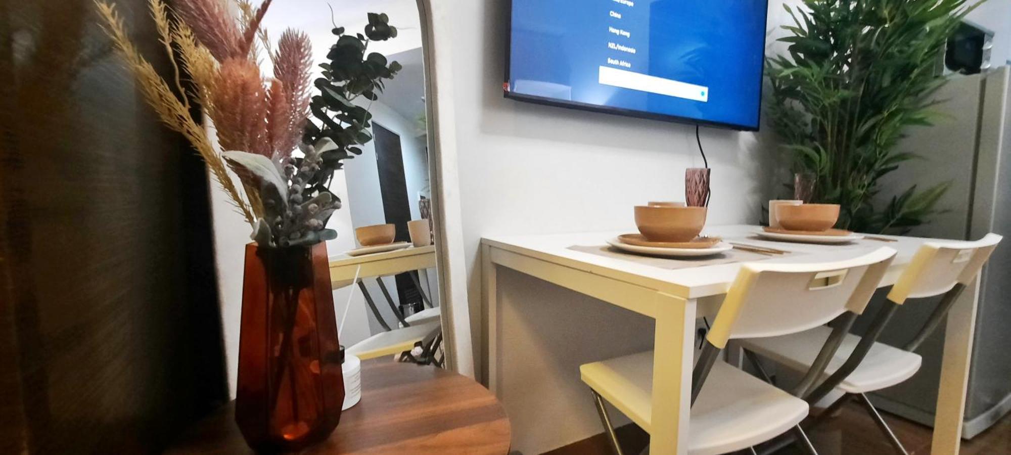 Stylish&Comfort Unit With Balcony In Air Makati Makati City Ngoại thất bức ảnh