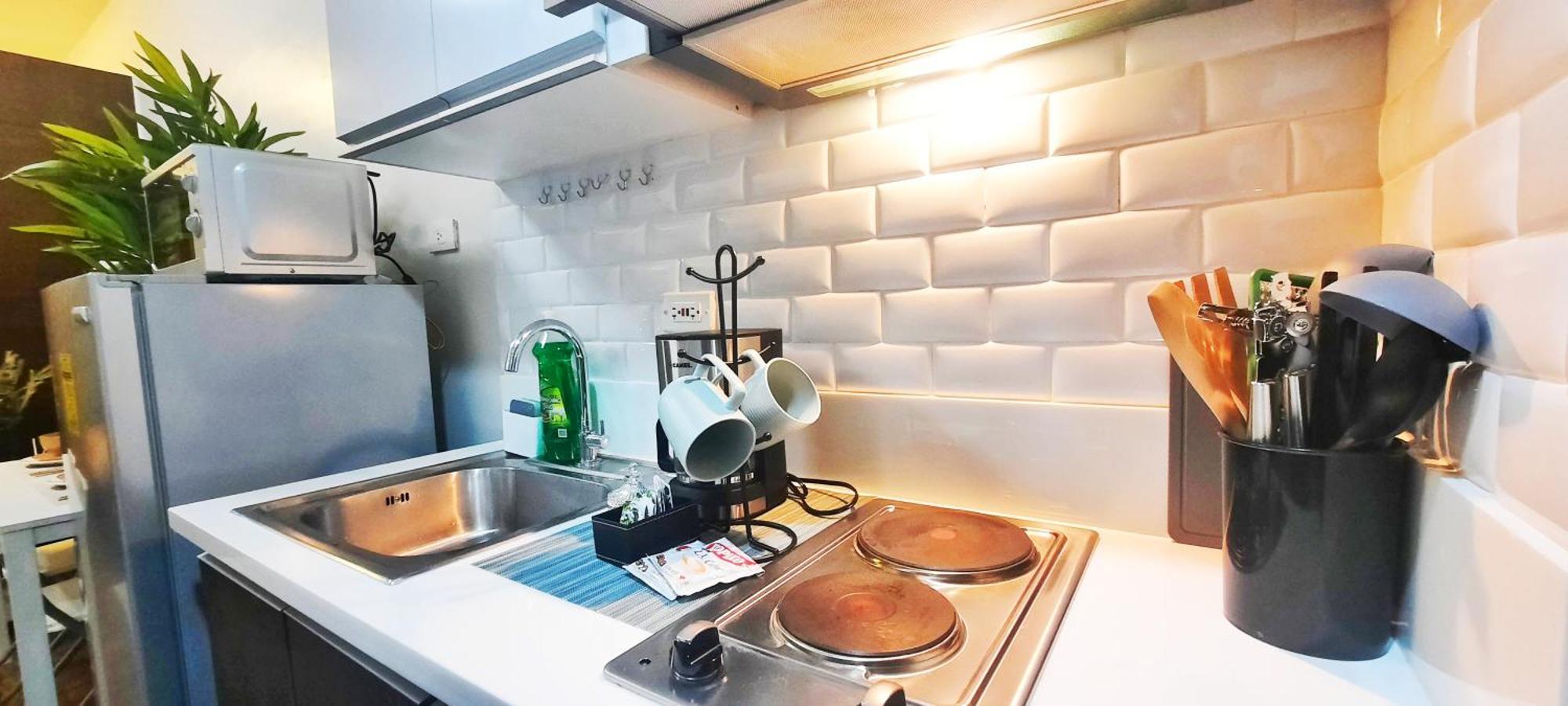 Stylish&Comfort Unit With Balcony In Air Makati Makati City Ngoại thất bức ảnh