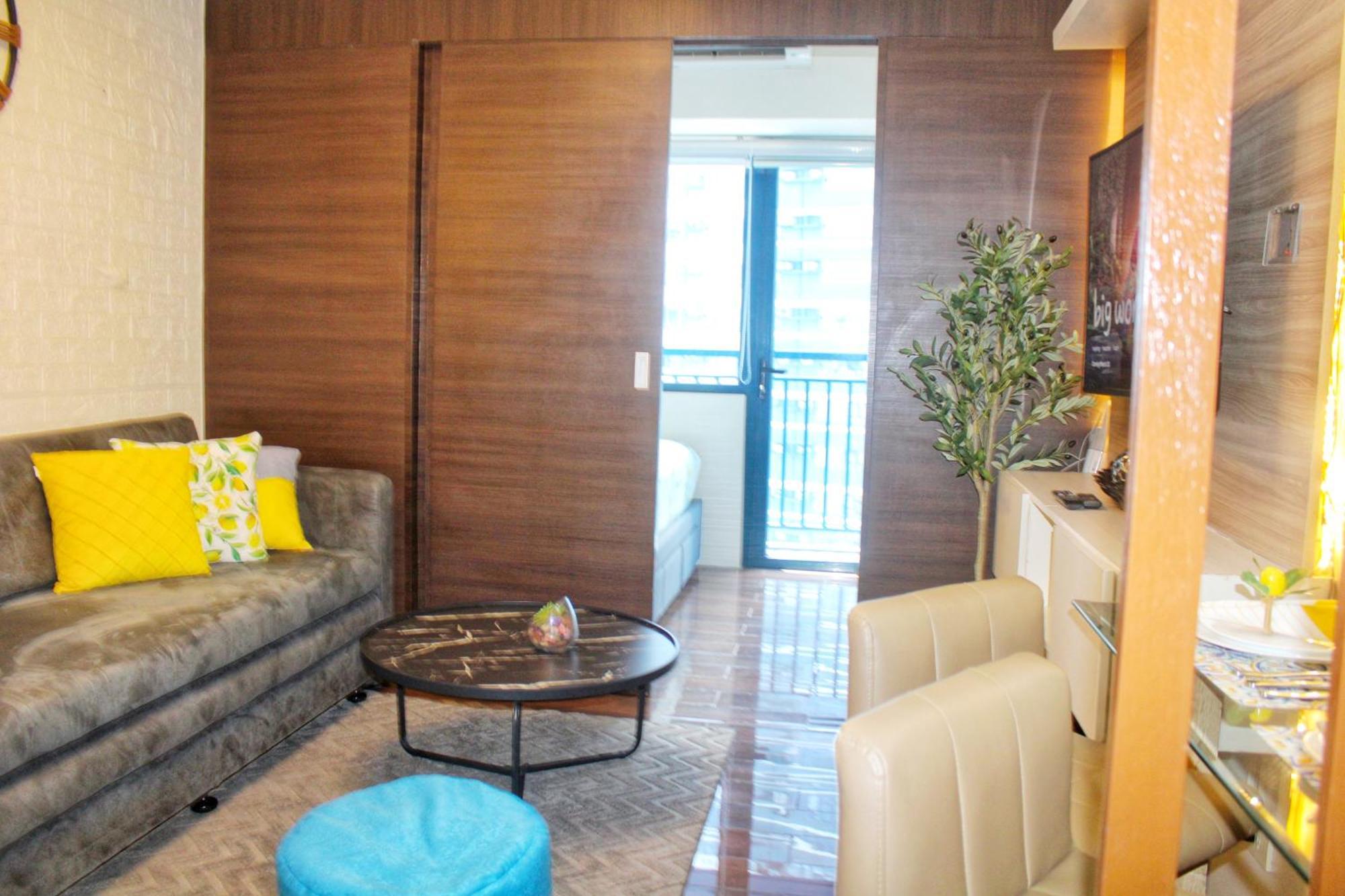 Stylish&Comfort Unit With Balcony In Air Makati Makati City Ngoại thất bức ảnh