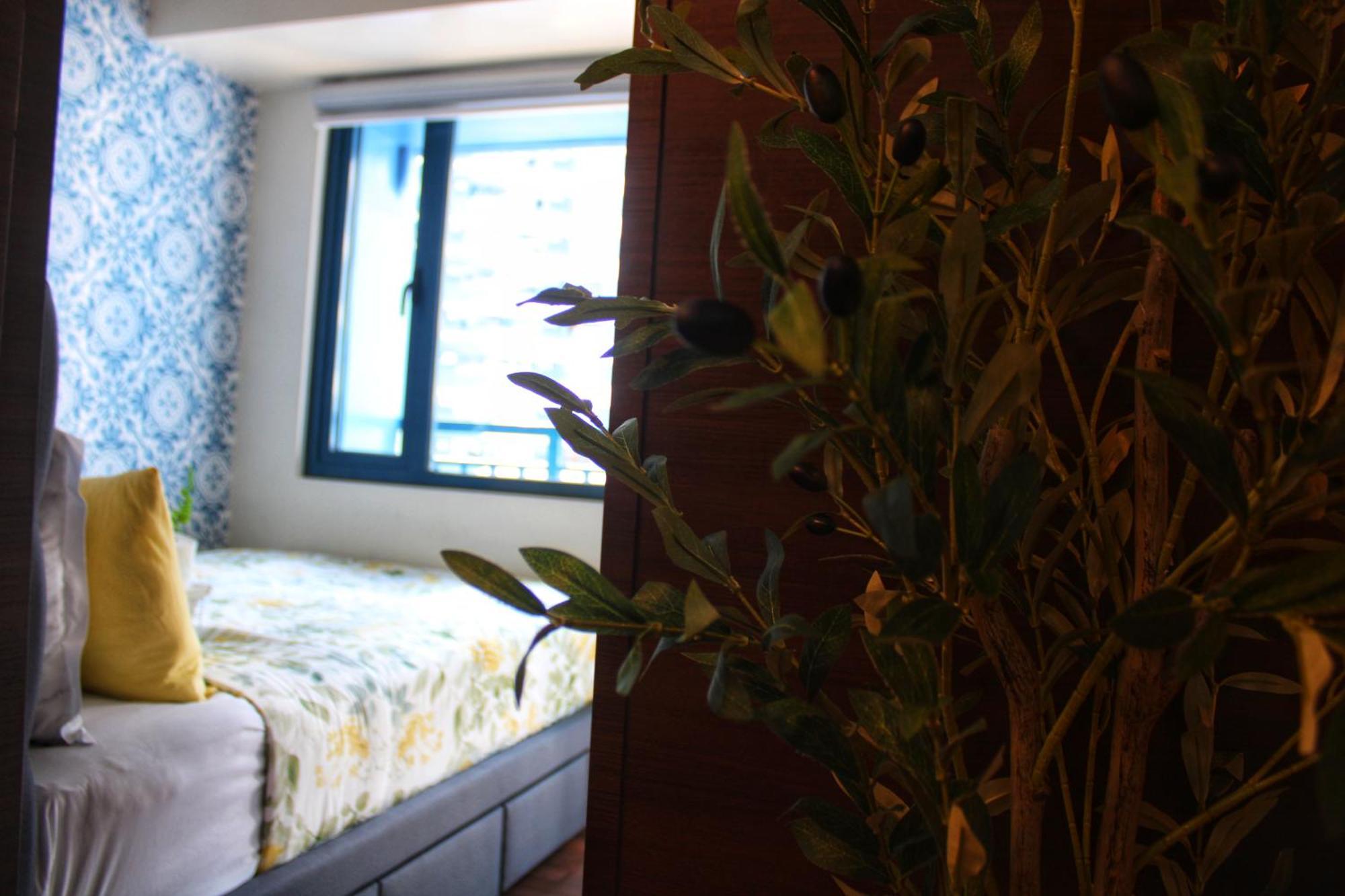 Stylish&Comfort Unit With Balcony In Air Makati Makati City Ngoại thất bức ảnh